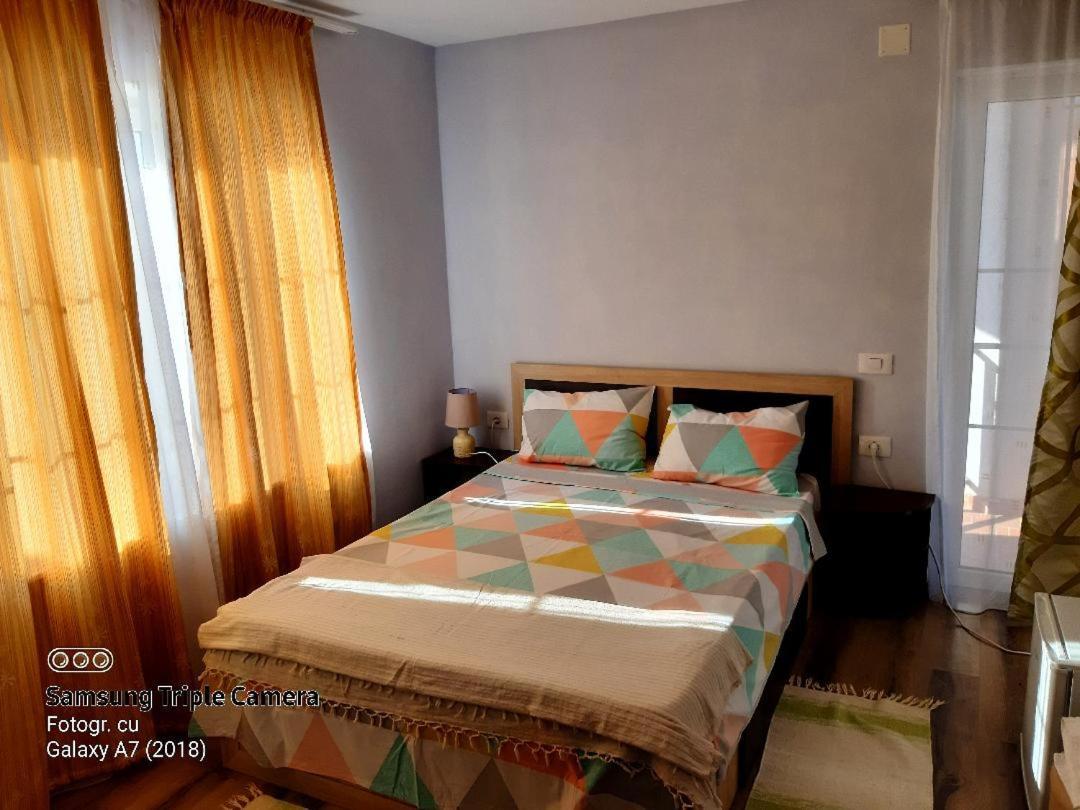 Casa Alba Hotel Năvodari Kültér fotó